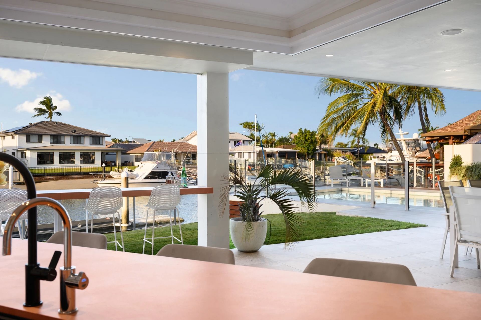 25 Drysdale Place, Paradise Point QLD 4216, Paradise Point - Thumbnail 4