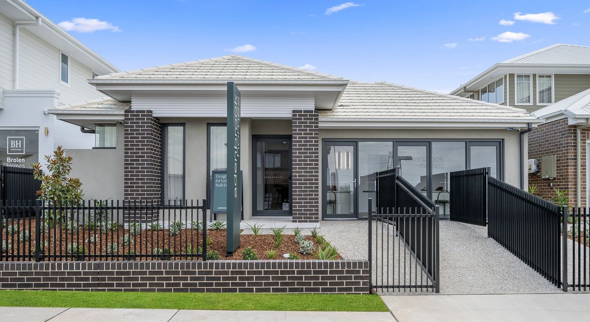 Oran Park 37 Allambie Circuit