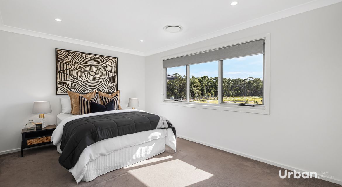 Colebee 16 Sandalwood Crescent