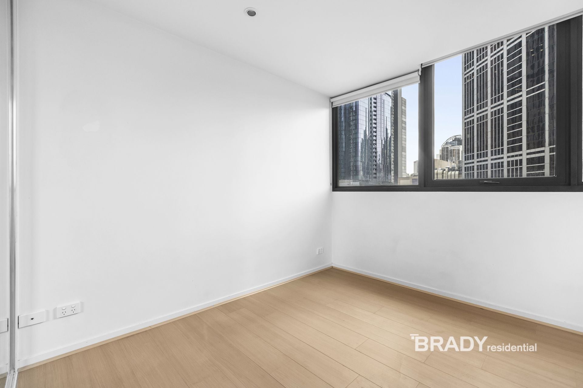 708/8 Sutherland Street Melbourne VIC, Melbourne - Thumbnail 7