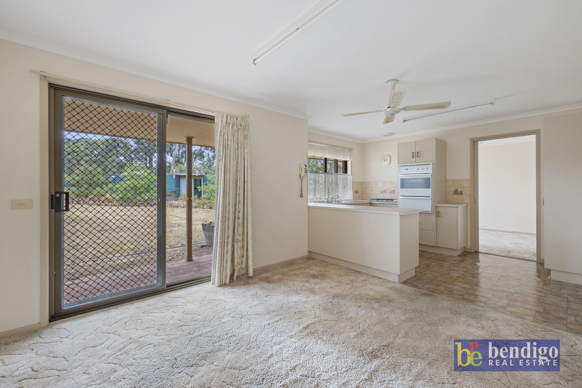 7 Peake Court Ascot VIC, Ascot - Thumbnail 3