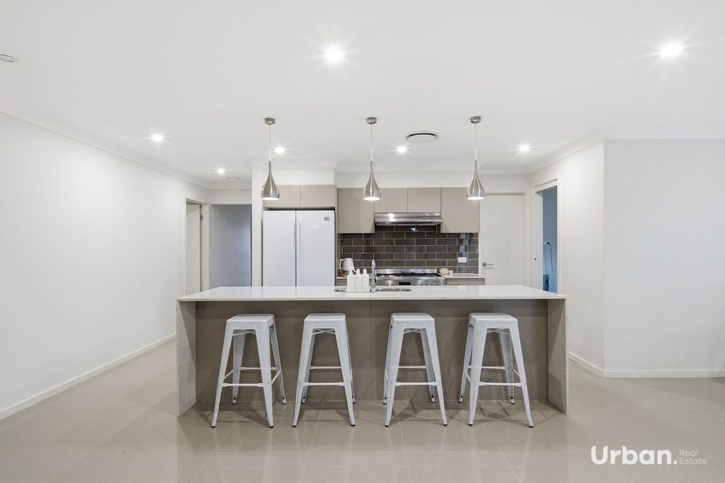 Oran Park 15 Matich Place