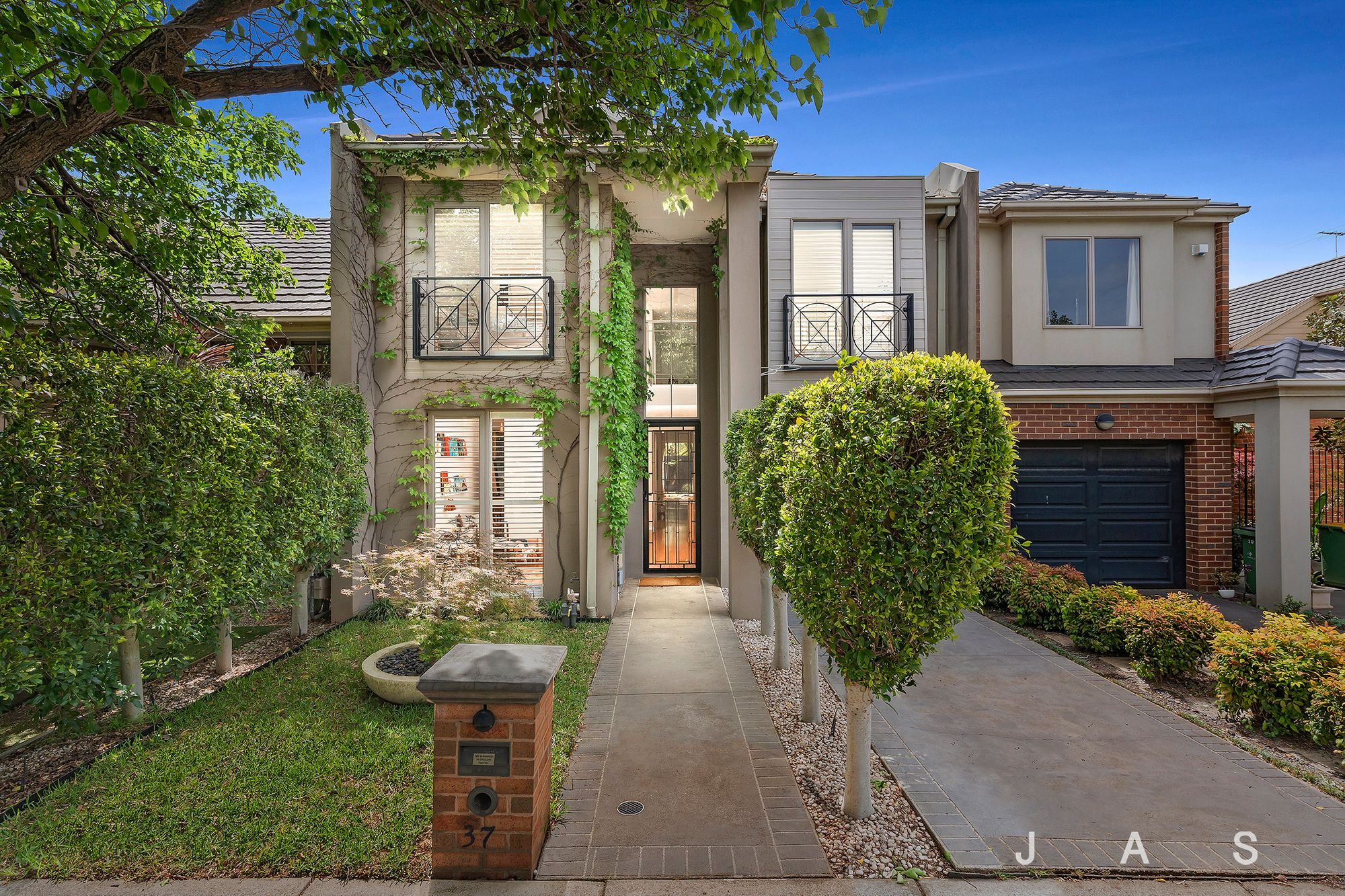 37 Mill Avenue, Yarraville, Yarraville - Thumbnail 2