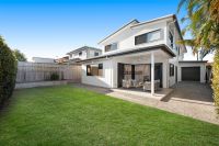 Wynnum West QLD, Wynnum West - Thumbnail 3