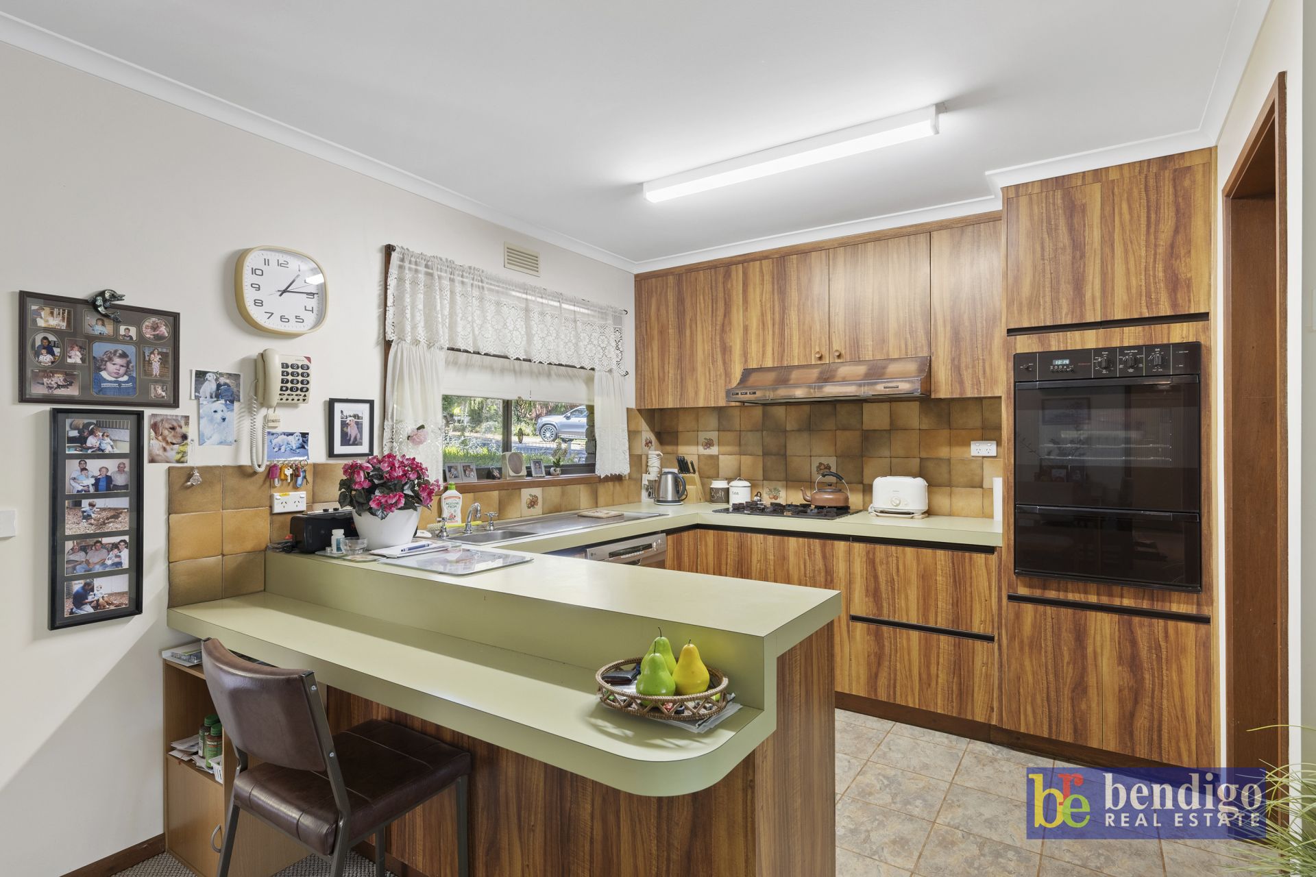 1 Francliff Avenue Spring Gully VIC, Gully - Thumbnail 4