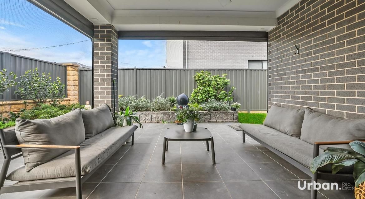 Leppington 55A & 55B Leslie Way