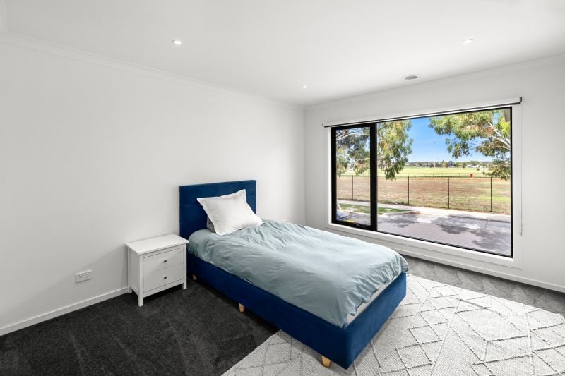 47 Enterprise Circuit, Fraser Rise