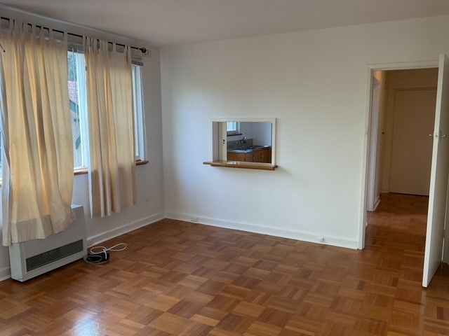 Spacious Light Filled Apartment!