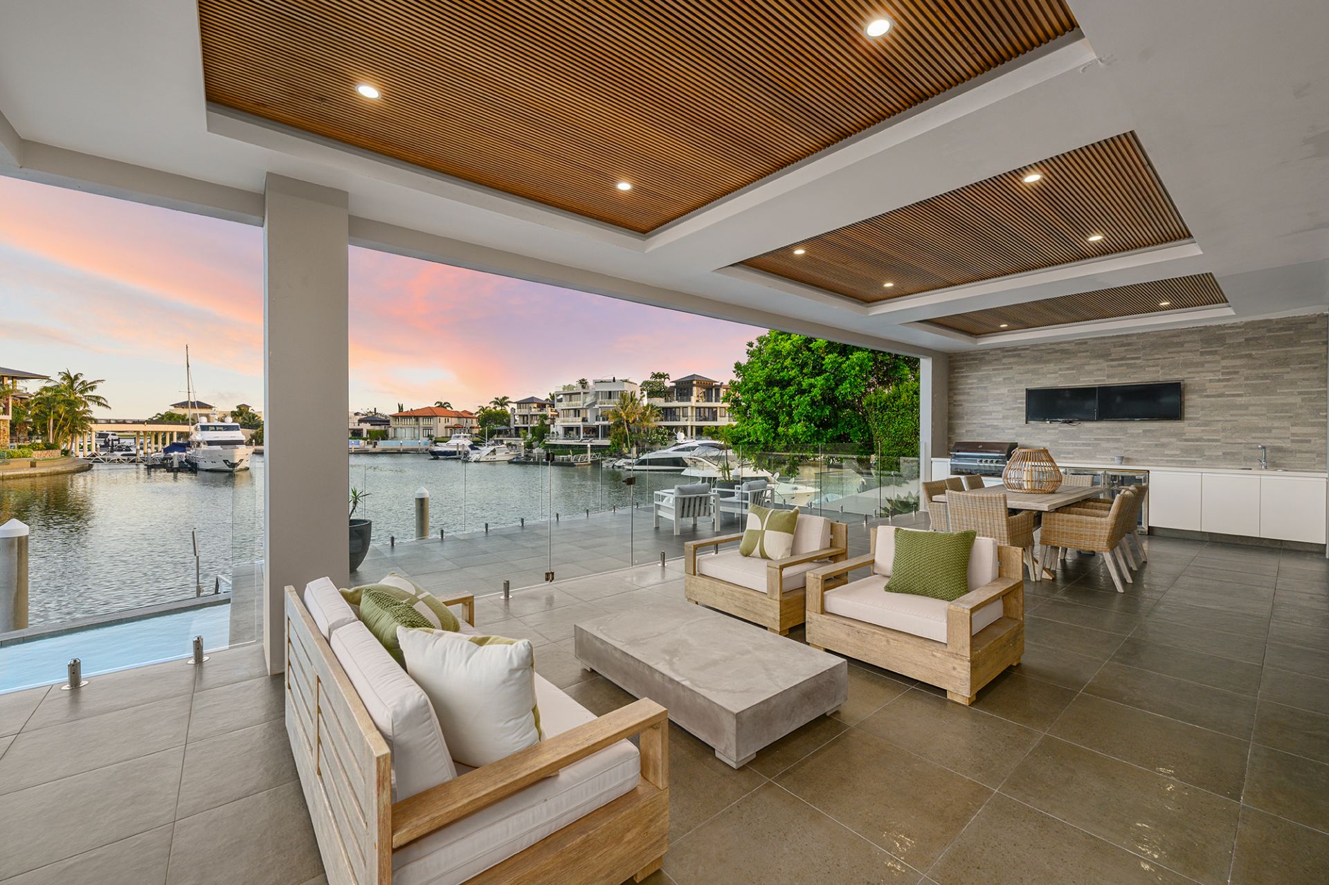 20 Hampton Court, Sovereign Islands QLD 4216, Sovereign Islands - Thumbnail 8