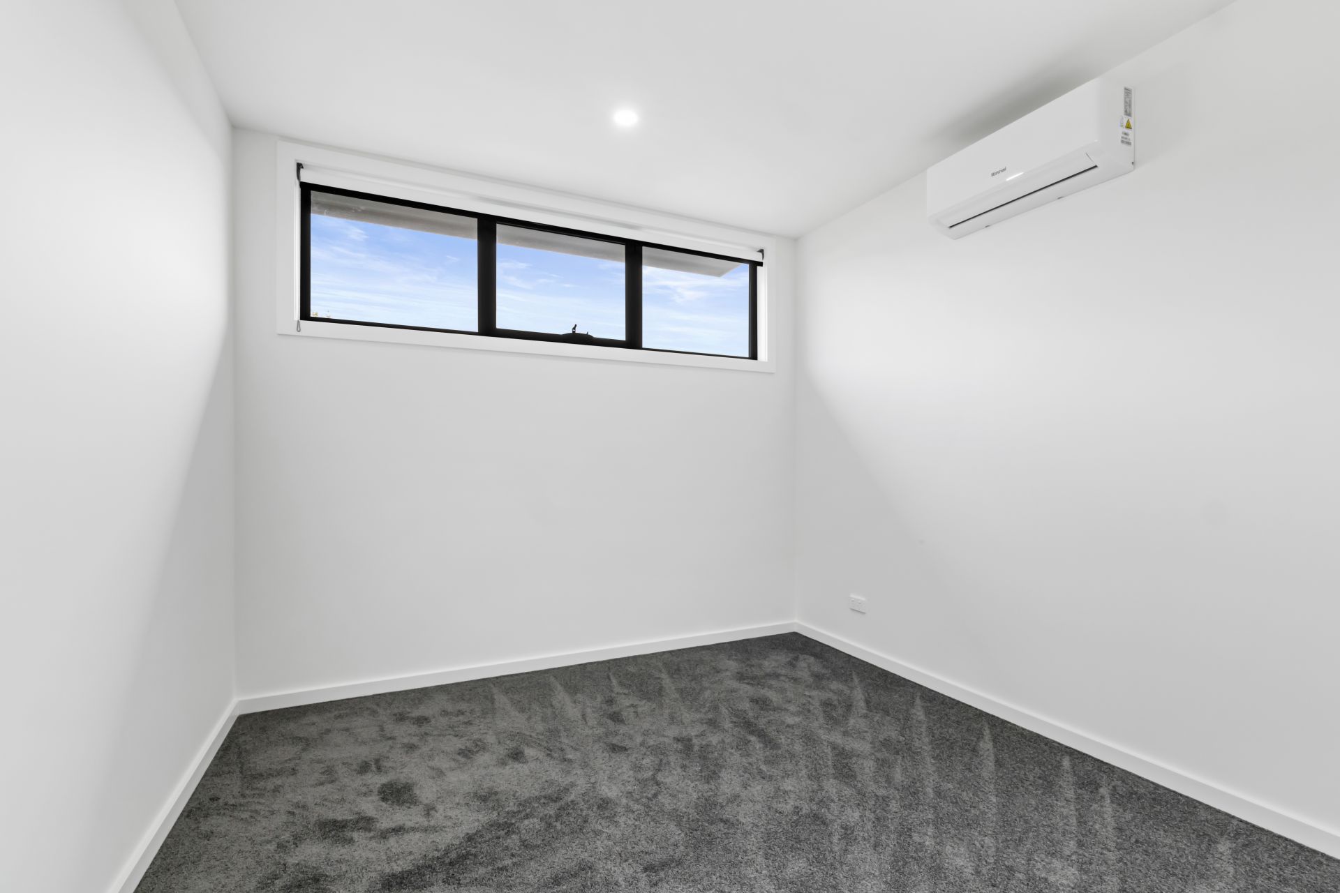 Modern 3-Bedroom Home Offering Lifestyle & Convenience