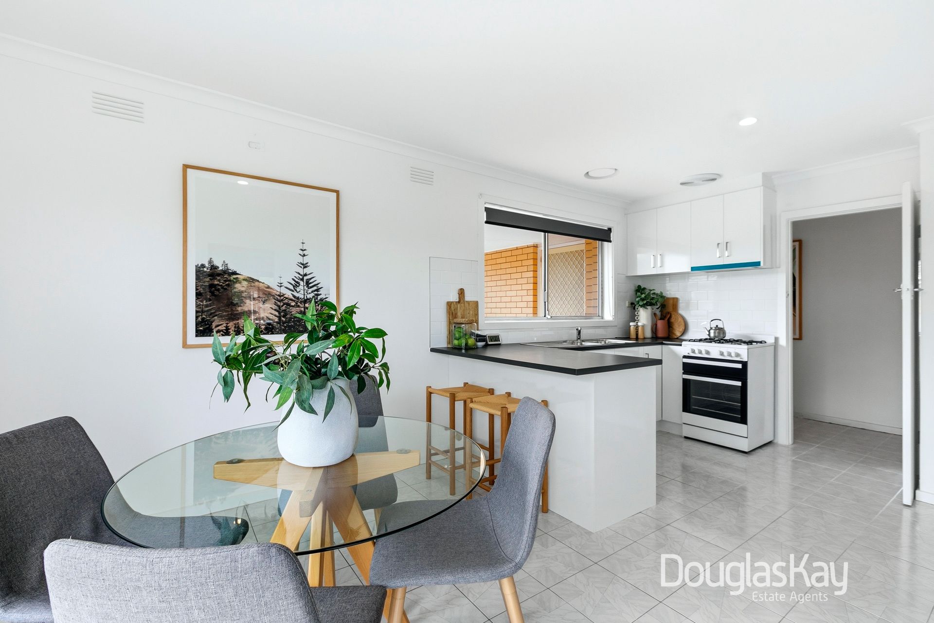 6 Dalpura Drive, Sunshine West VIC, Sunshine West - Thumbnail 7