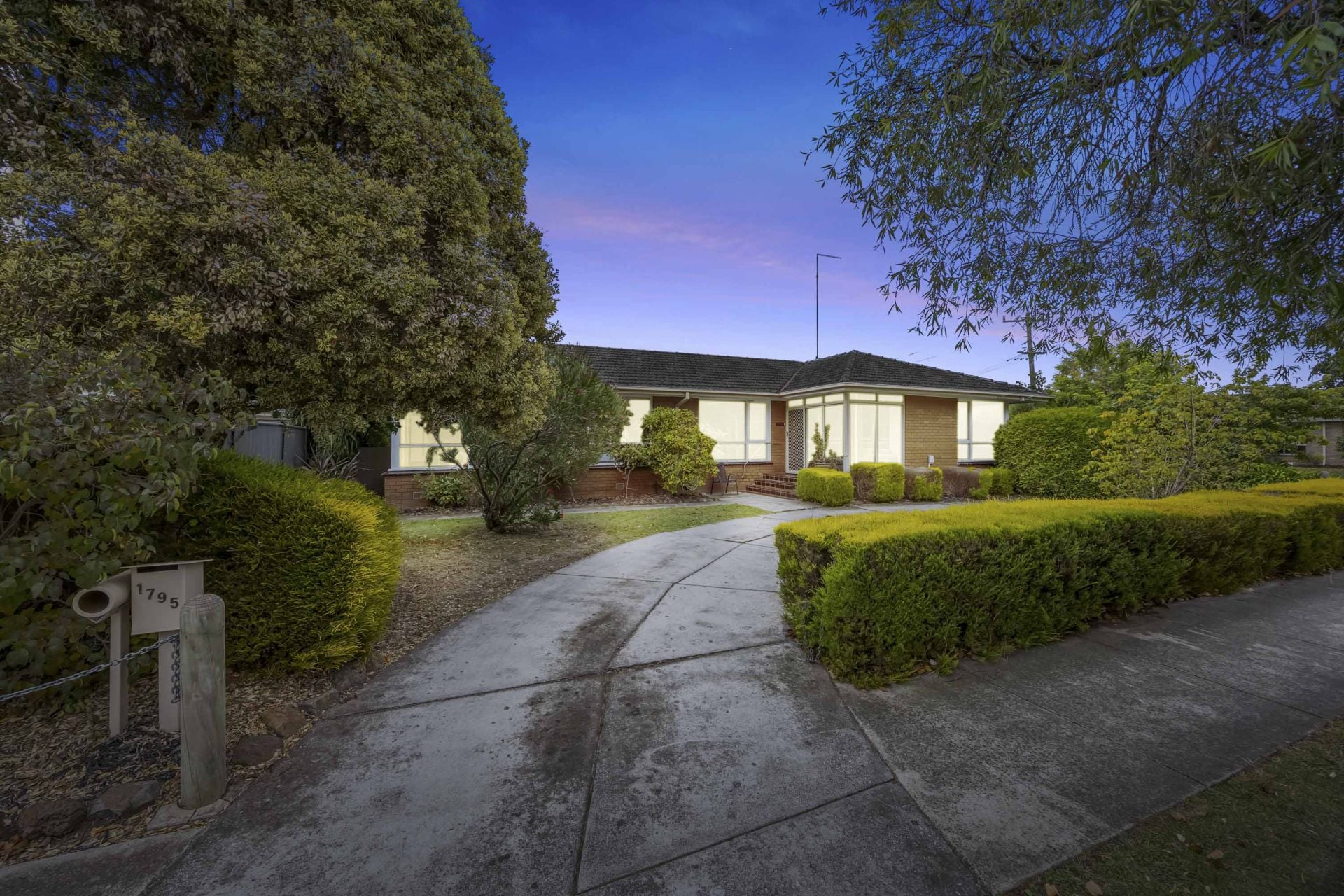 1795 Sturt Street, Alfredton, Alfredton - Thumbnail 2