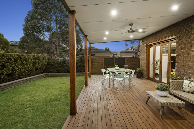 2 Kalatha Street, South Morang