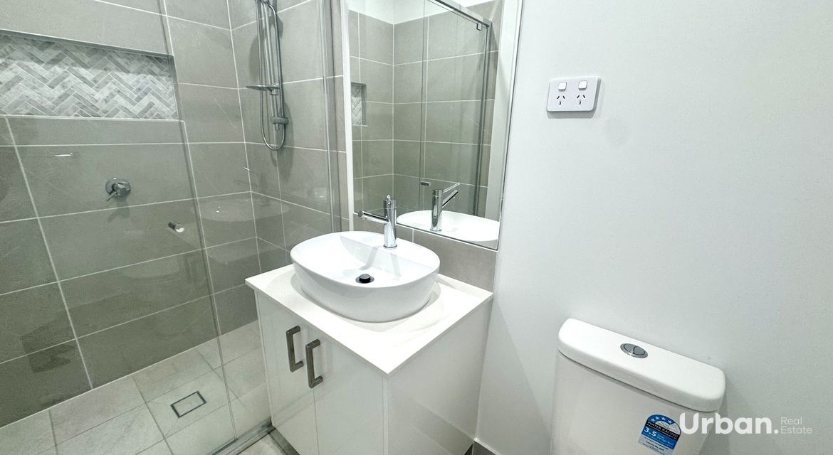 Austral 16 Dew Street