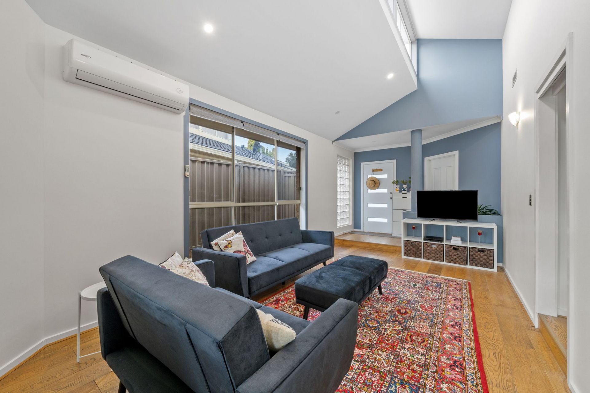 Freestanding Convenience in a Prime Mill Park Location
