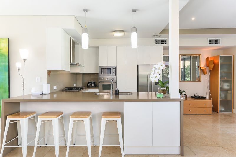 208B Burraneer Bay Road, CARINGBAH SOUTH, Caringbah South - Thumbnail 2