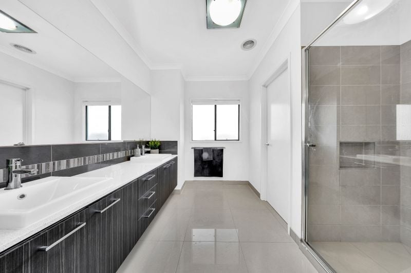 18 Lanai Avenue, Wollert