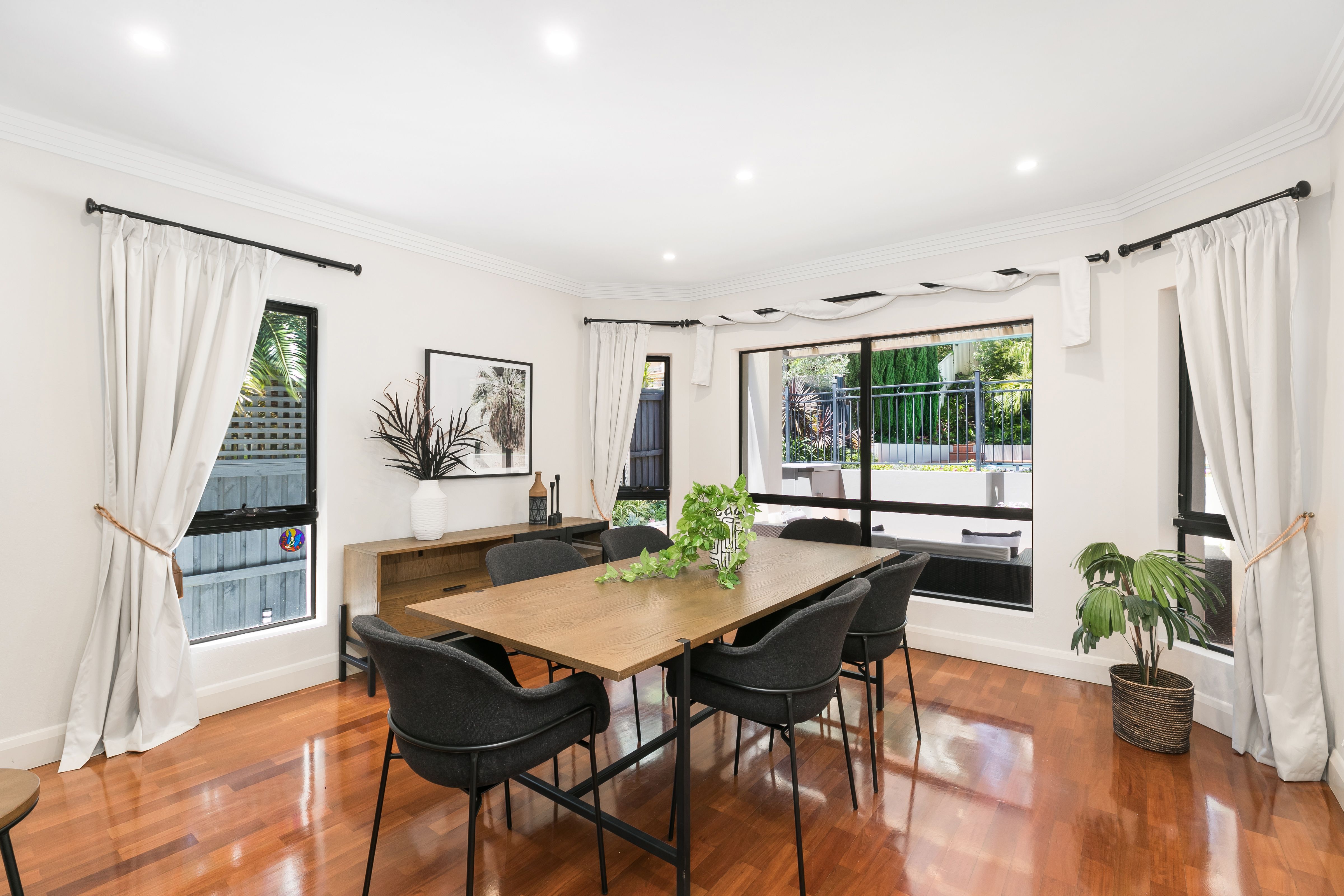 90 Holt Road, TAREN POINT, Taren Point - Thumbnail 6