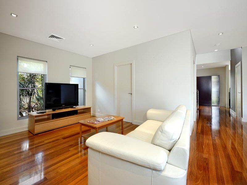 36A Telopea Street, CARINGBAH SOUTH, Caringbah South - Thumbnail 3