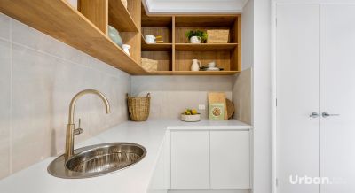 Albion Park 48 Holroyd Street