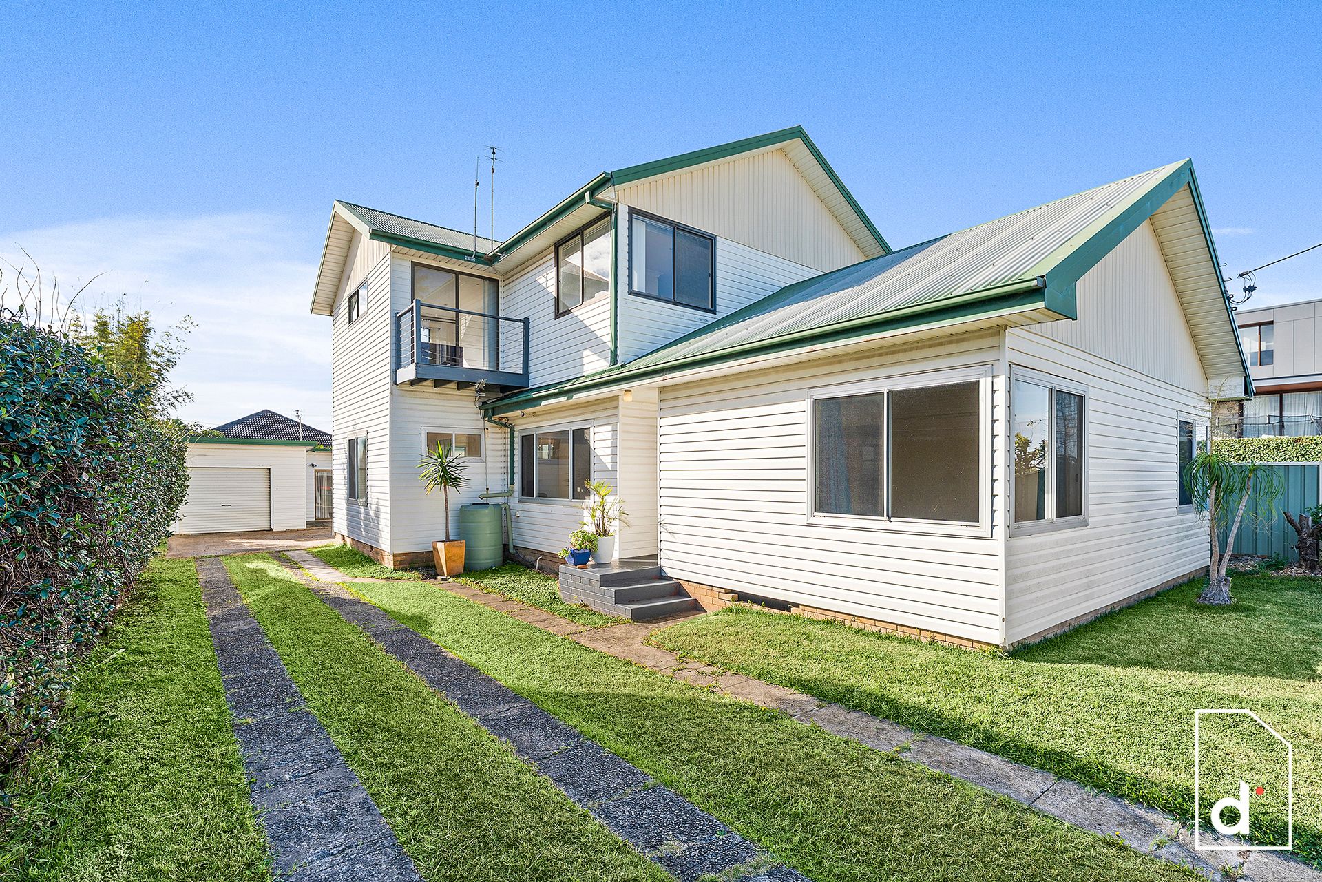 2 Dorrigo Avenue, Woonona NSW