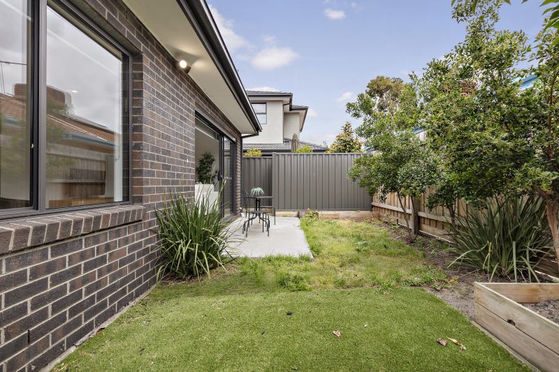 2/1 Luke Court, Mill Park