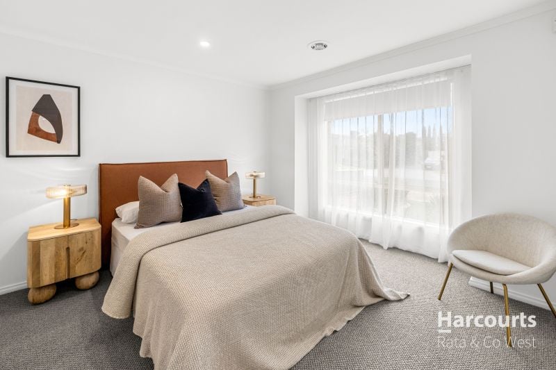 9 Northampton Crescent, Caroline Springs