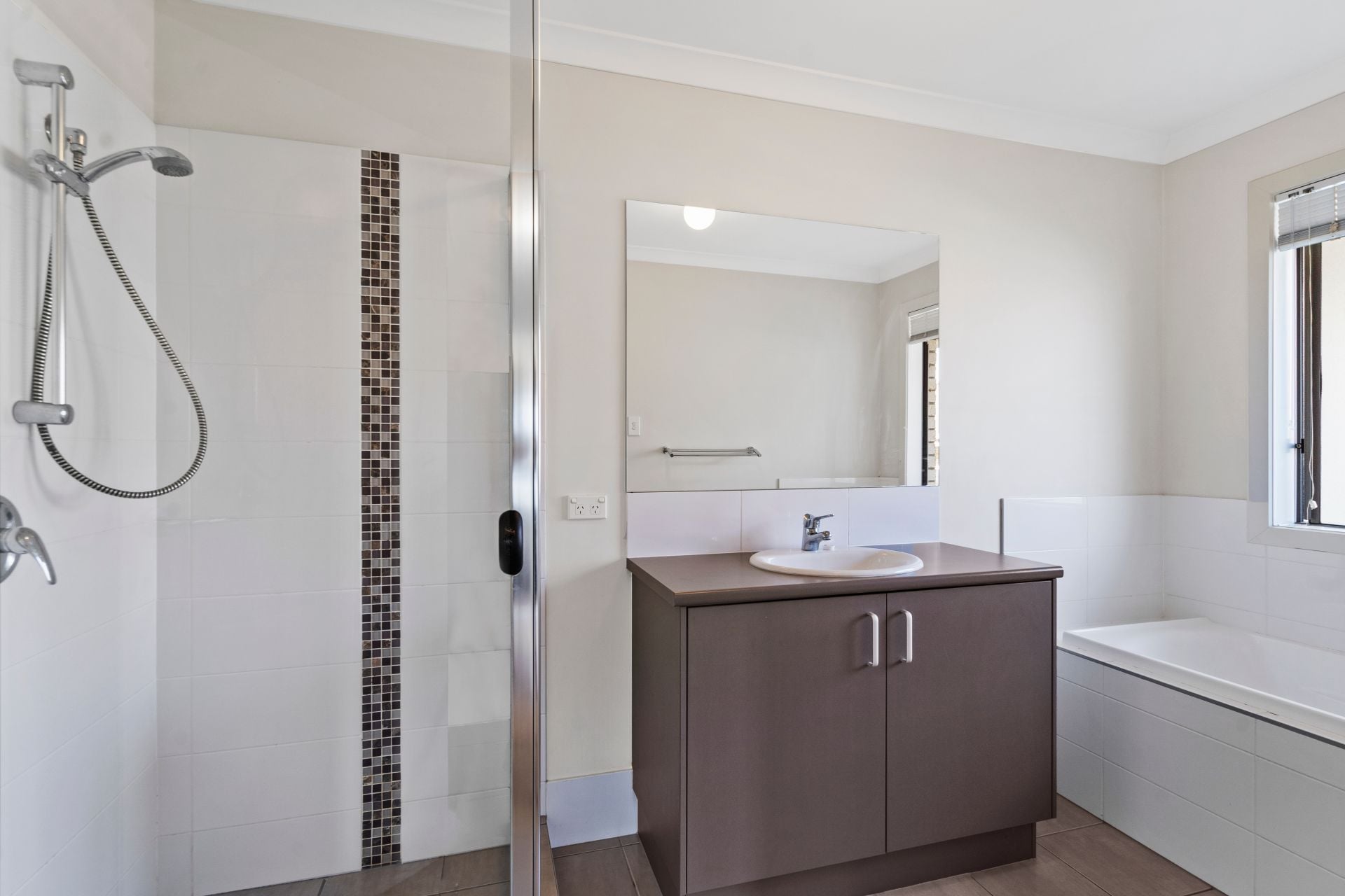 24 Mcwang Road, Pimpama QLD 4209, Pimpama - Thumbnail 8