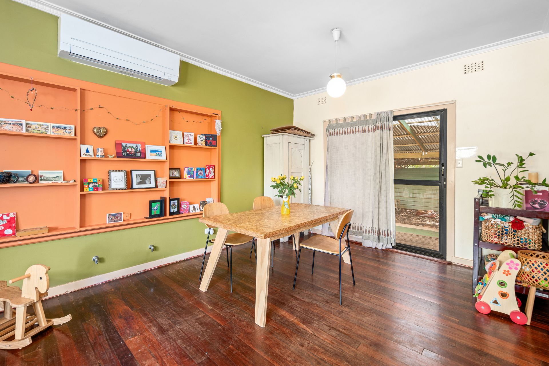 1/2 Wallis Street East Side NT, East Side - Thumbnail 3