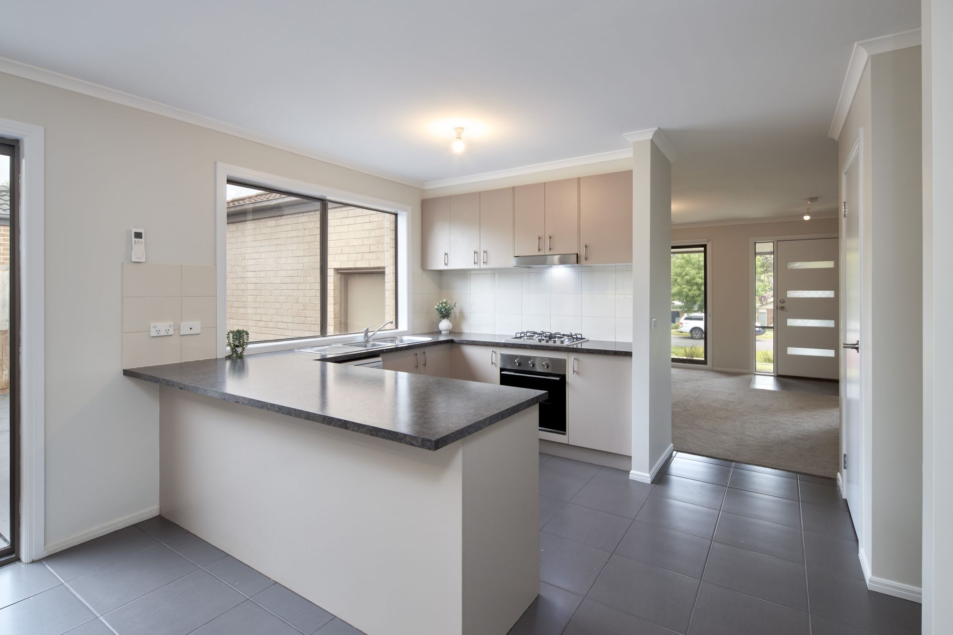 5 Harmon Drive, Drouin VIC, Drouin - Thumbnail 6