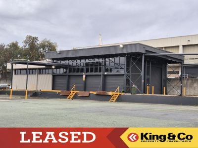 441 sqm with Huge Yard!