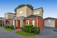 2/31 Old Plenty Road, South Morang