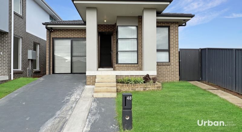 48 Broadacre Street
