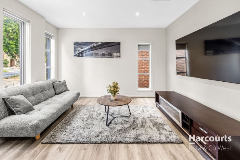 26 Goodenia Way, Caroline Springs