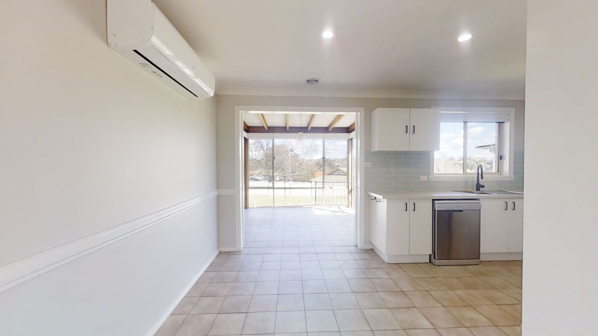 15 Turner Crescent Orange NSW, Orange - Thumbnail 5