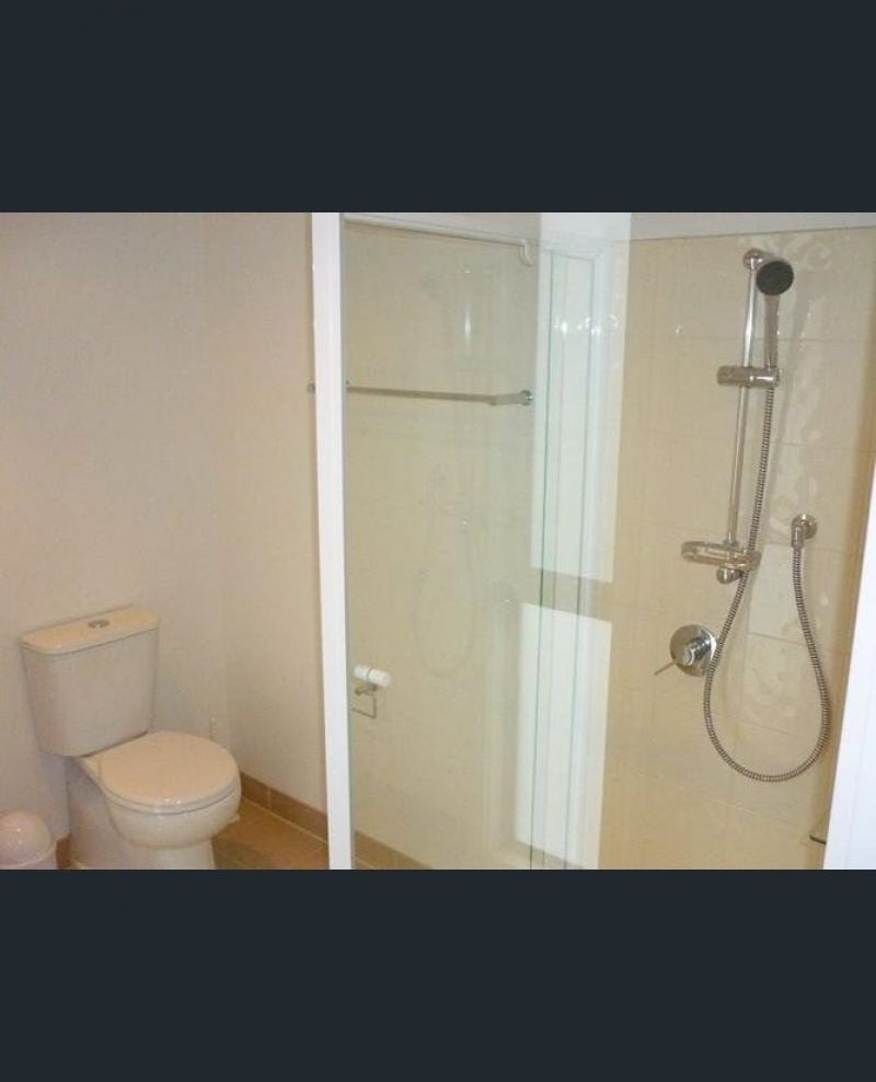 16 Waxflower Crescent, Bundoora