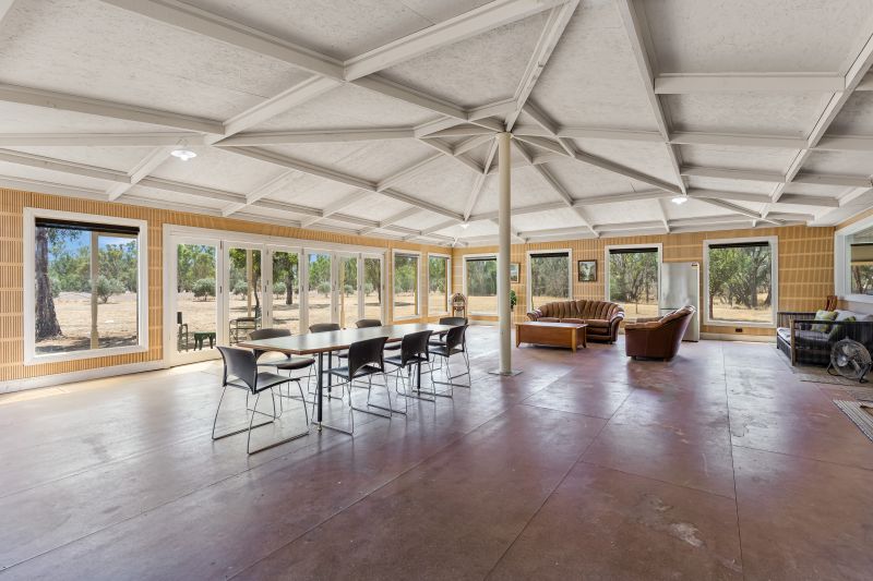 378 Avonmore-Mayreef Road, Avonmore