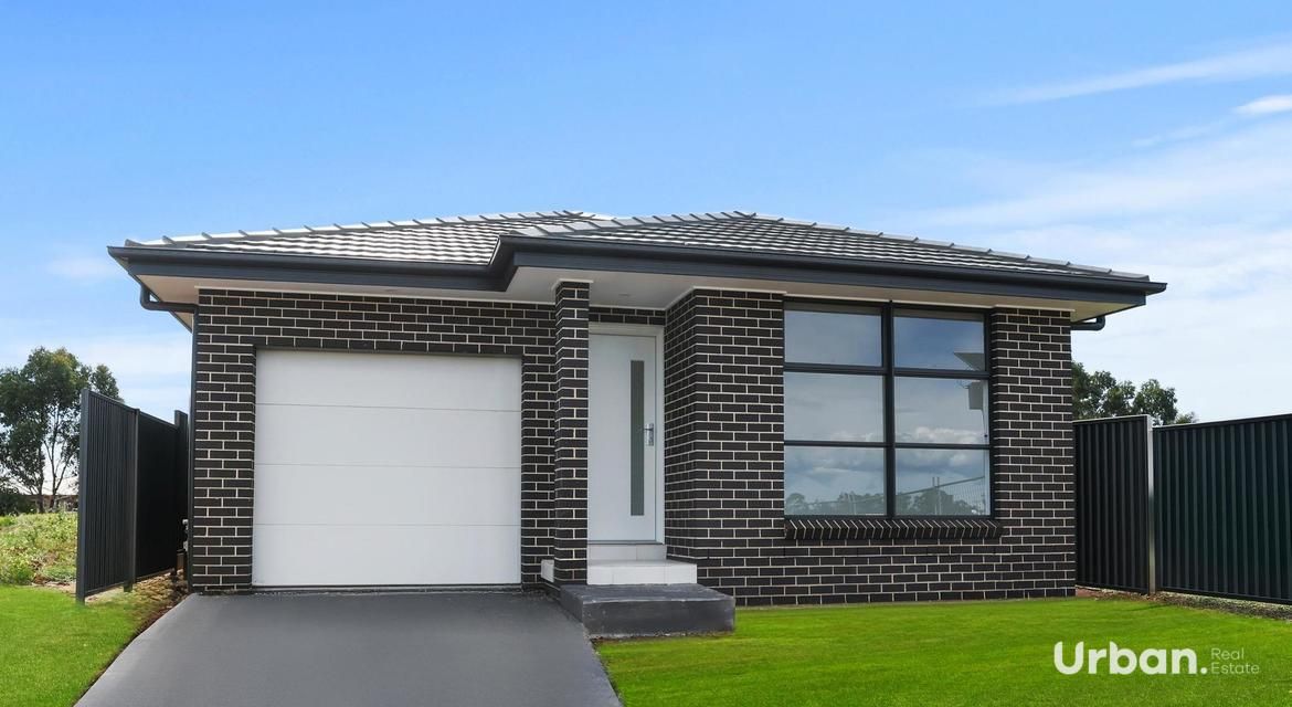 Austral 24 Caussade Crescent