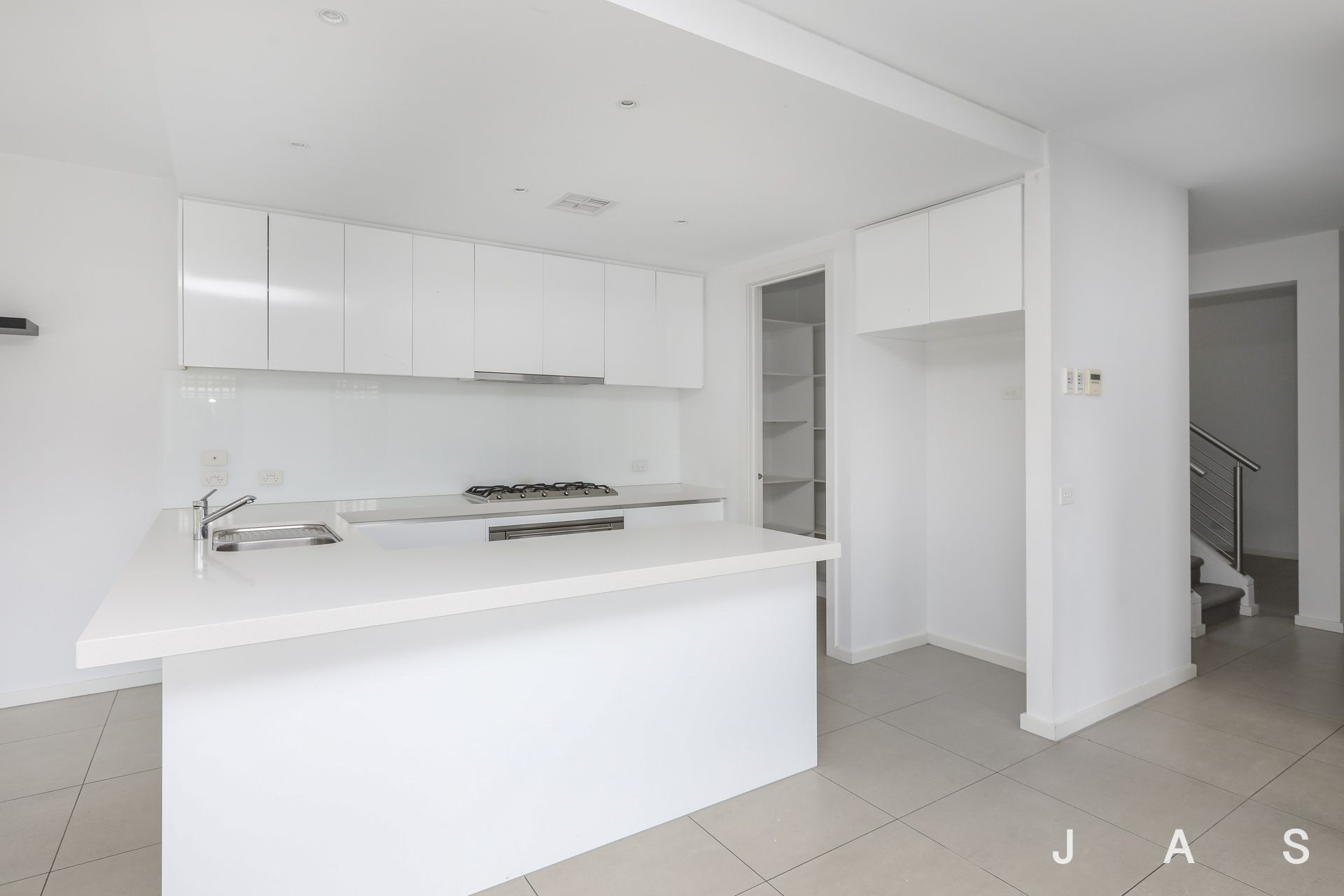1 Monmouth St Newport VIC, Newport - Thumbnail 5
