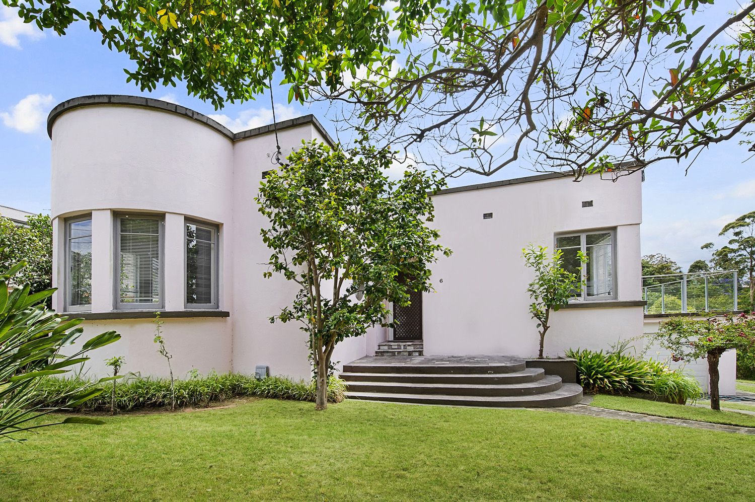 6 Thorn Street, Pennant Hills, Pennant Hills - Thumbnail 2