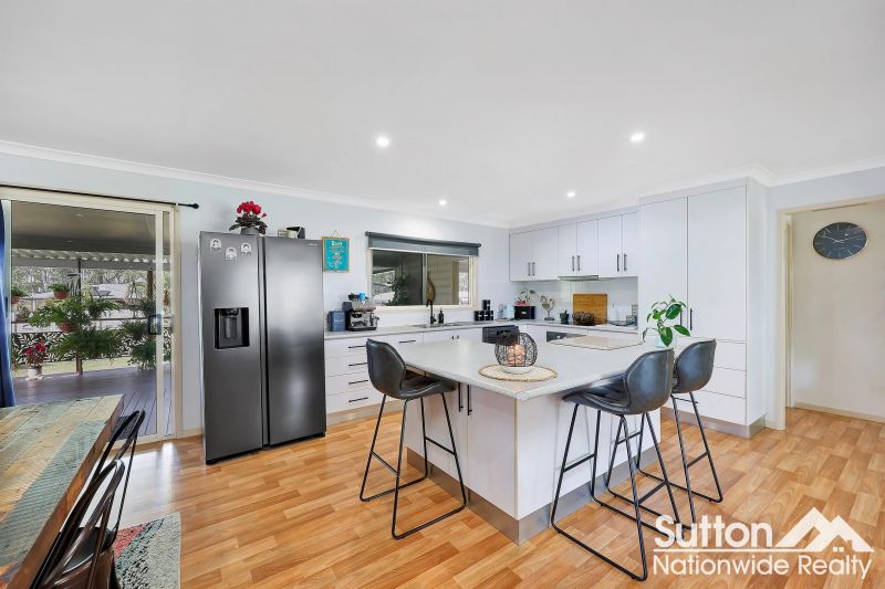 22 Albany Street, Tirroan, Tirroan - Thumbnail 4