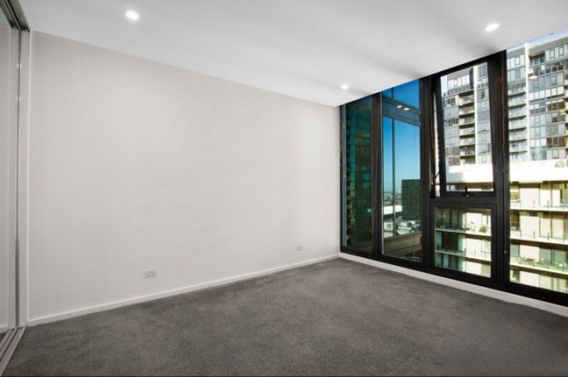 2501/151 City Road, Southbank - Thumbnail 7