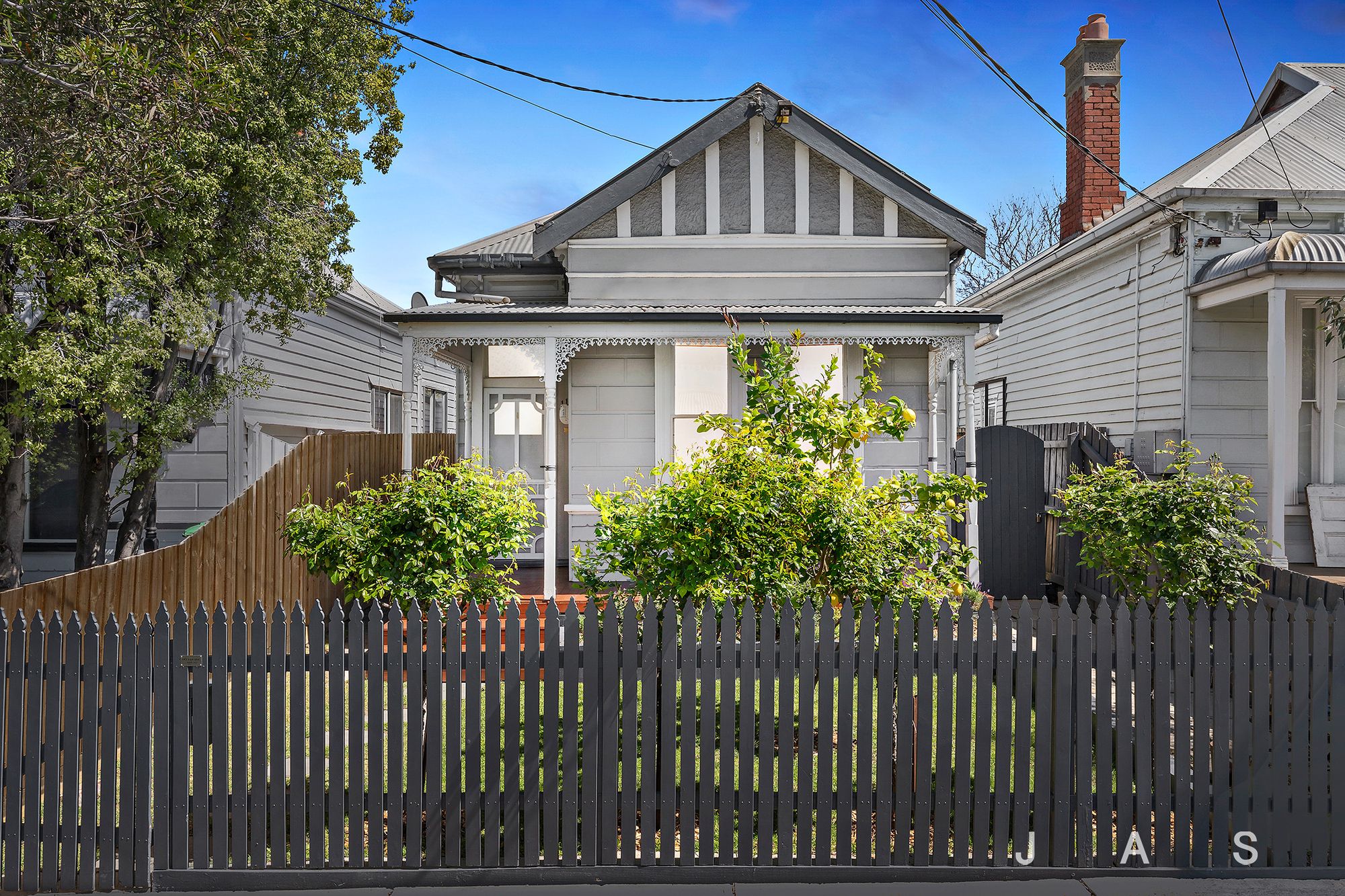 110 Macpherson Street, Footscray, Footscray - Thumbnail 2