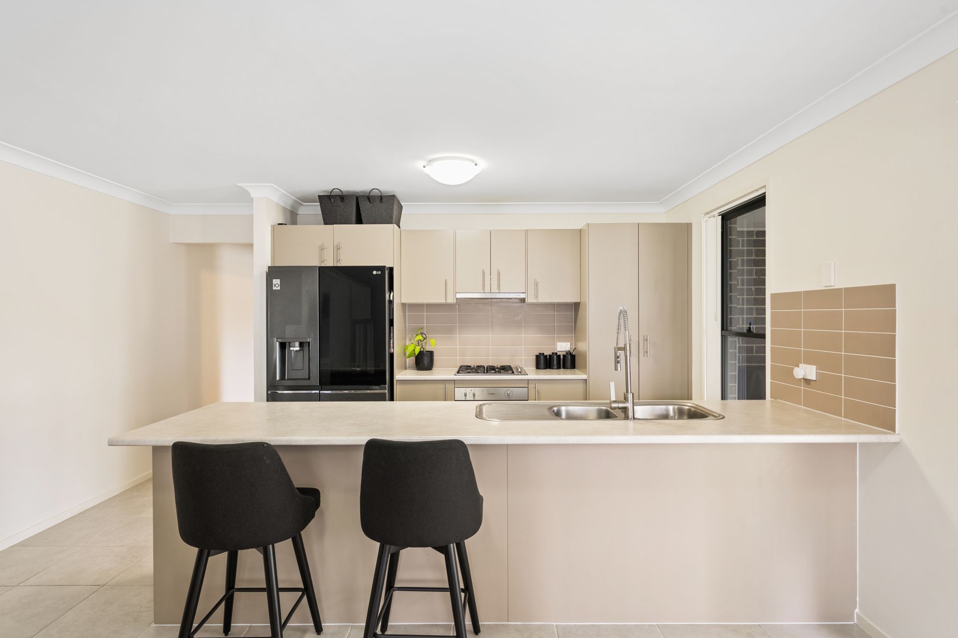 42 Trebbiano Drive, Cessnock NSW, Cessnock - Thumbnail 3