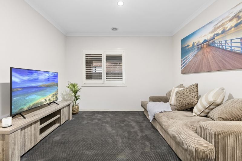 27 Conservation Drive, Craigieburn