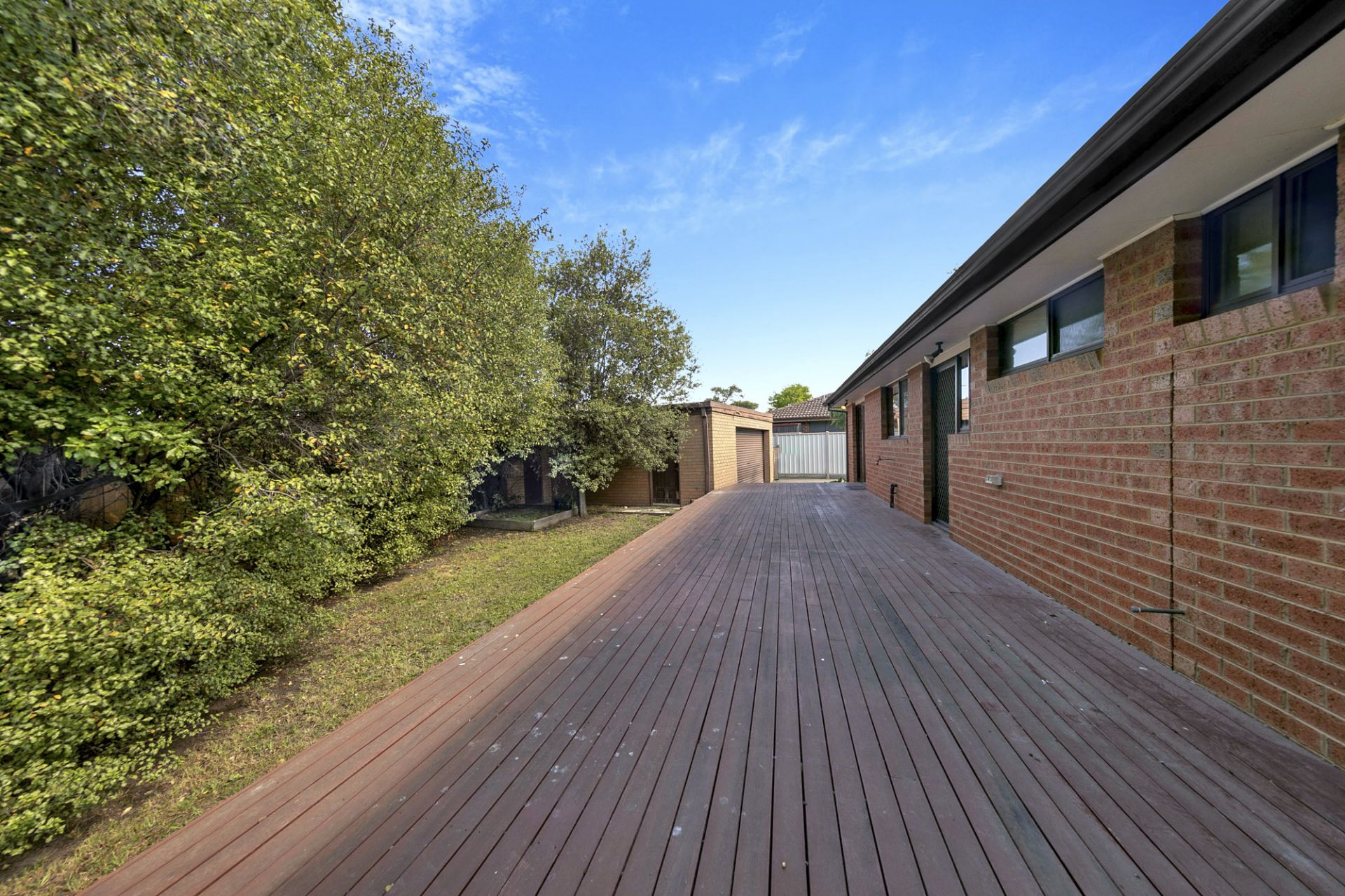 An Immaculate Home With Oversized Garage
