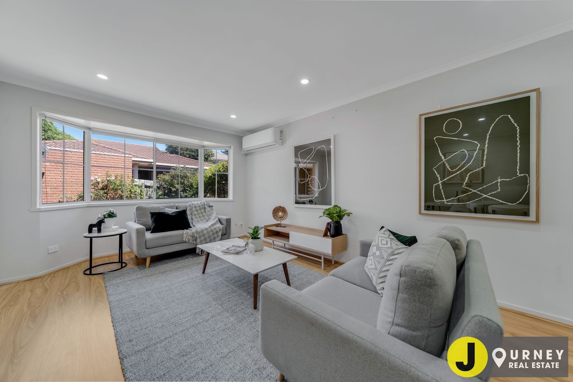 3/36 Panoramic Grove, Glen Waverley VIC, Glen Waverley - Thumbnail 3
