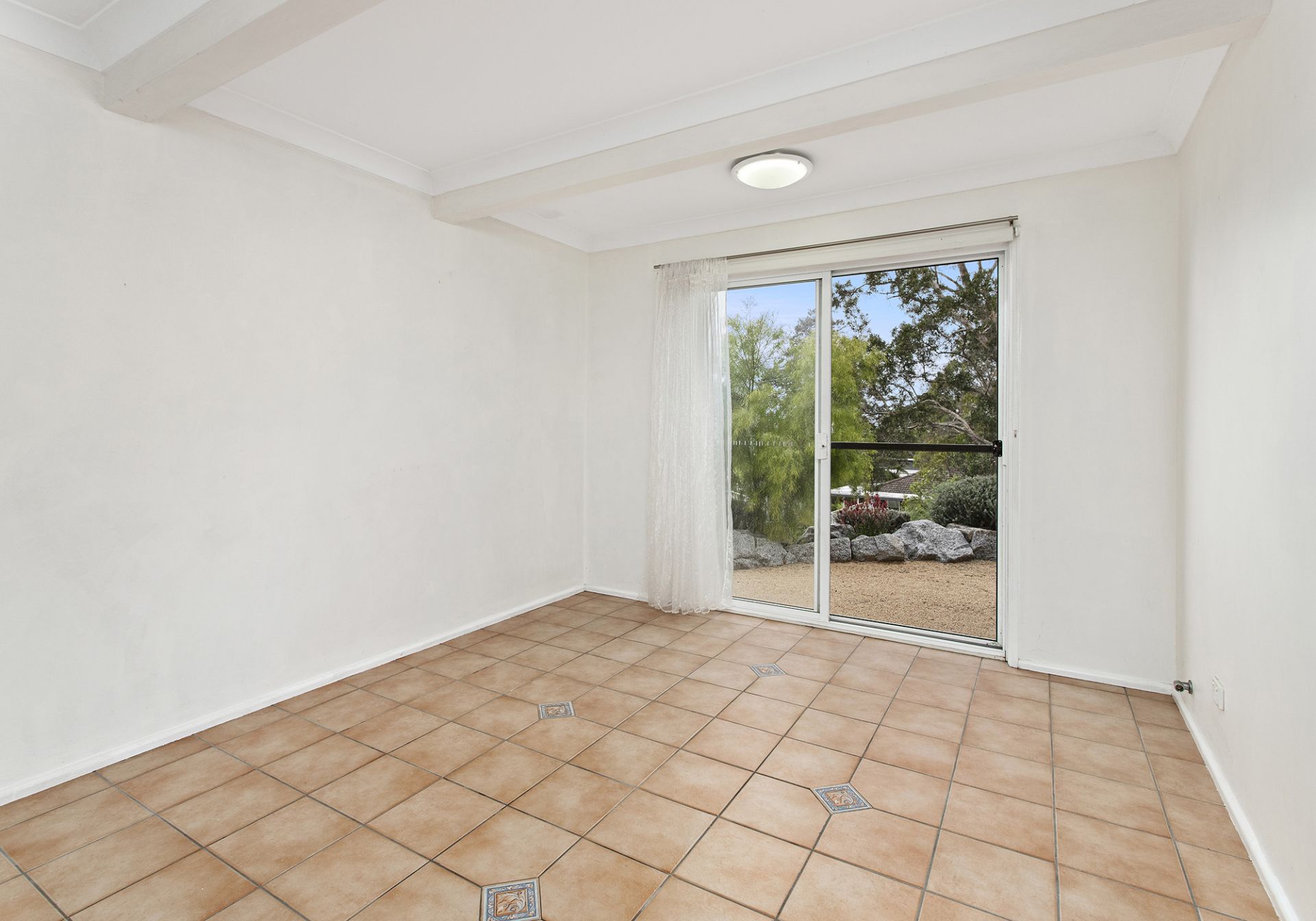 31 Treetop Glen, Thirroul NSW