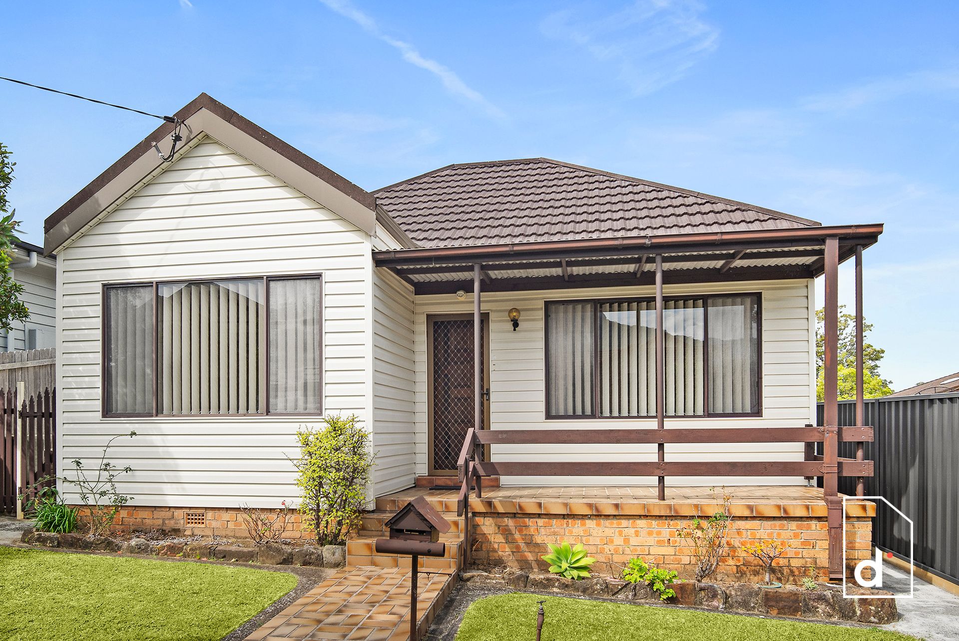 92 Wilga Street, Corrimal NSW