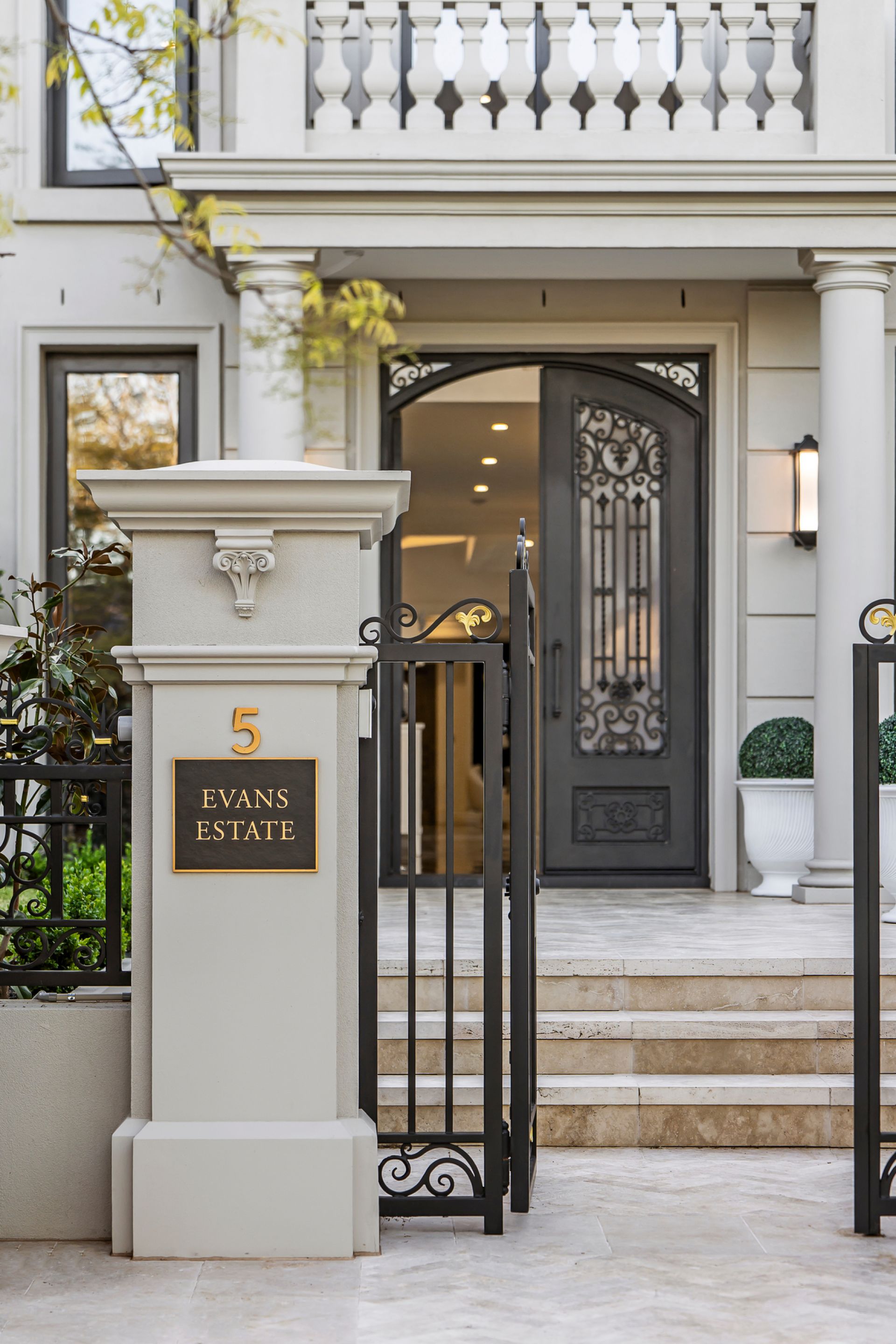 5 Evans Road, Kew, Kew - Thumbnail 2